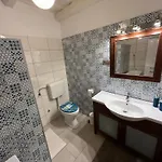 Kiskoertes Vendeghaz Ohuta Apartament Háromhuta
