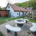 Kiskoertes Vendeghaz Ohuta