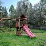 Kiskoertes Vendeghaz Ohuta *