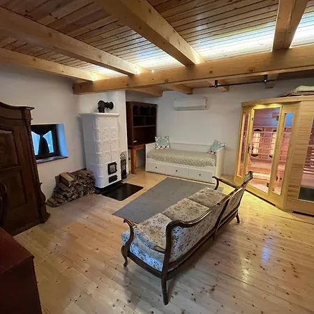 Kiskoertes Vendeghaz Ohuta דירה Háromhuta